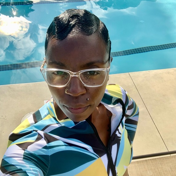 Meet your Posher, Sloan - Picture 3 of 7